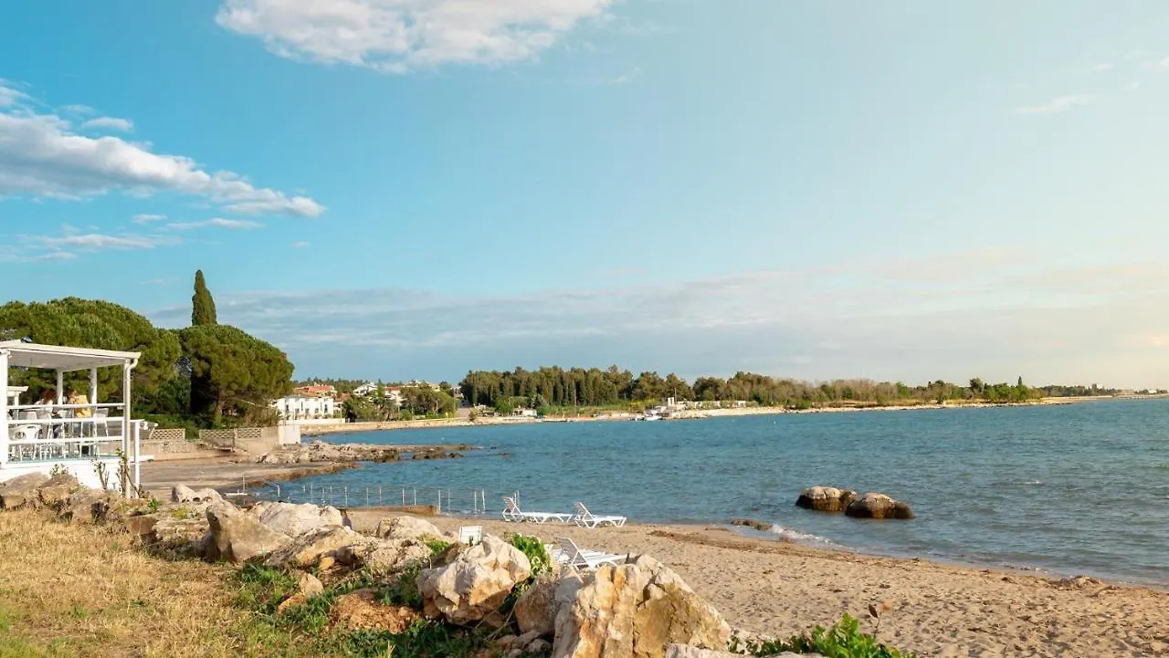 Apartments Graziella Zambratija